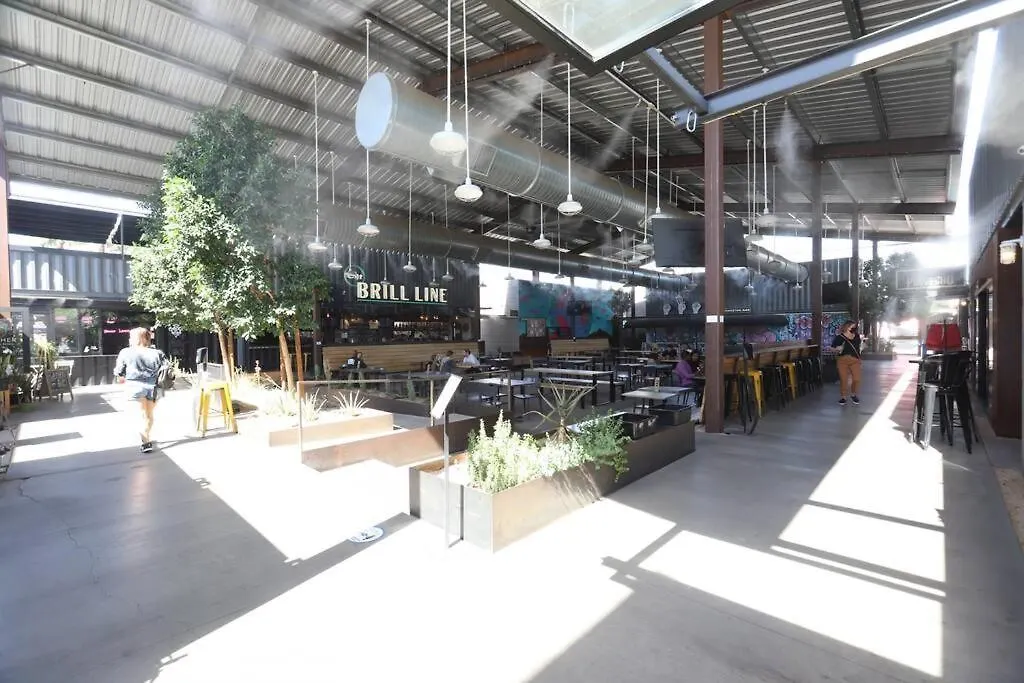 Walkable Dtph Studio W/ Pool And Parking Phoenix
